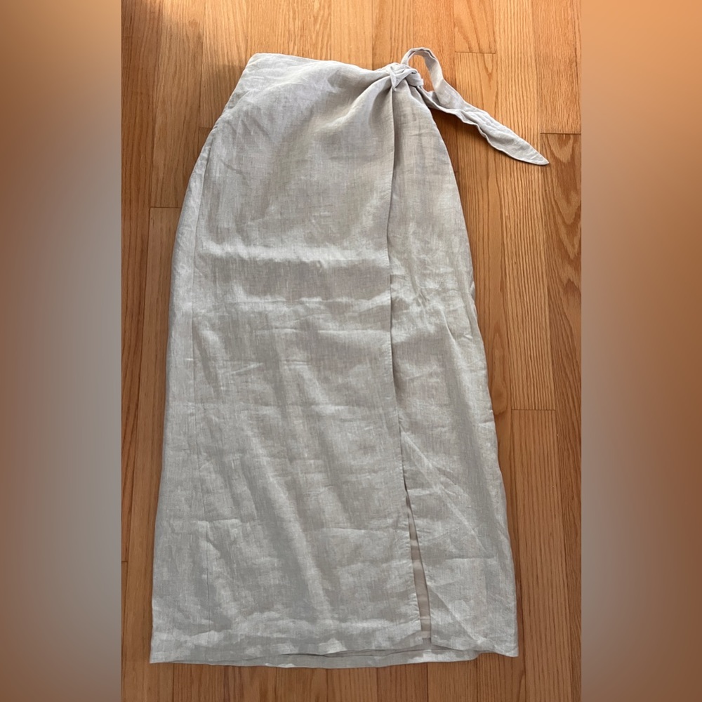 DISSH Maxi linen skirt. Perfect for Summer